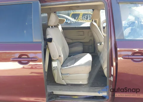 2016 Kia Sedona Lx из США, поврежденный, VIN KNDMB5C14G6200187